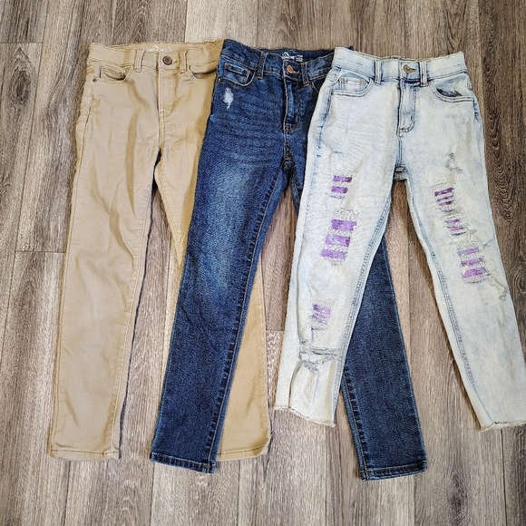 Lot Of Name Brand Girls Clothes Medium - Picture 2 of 8